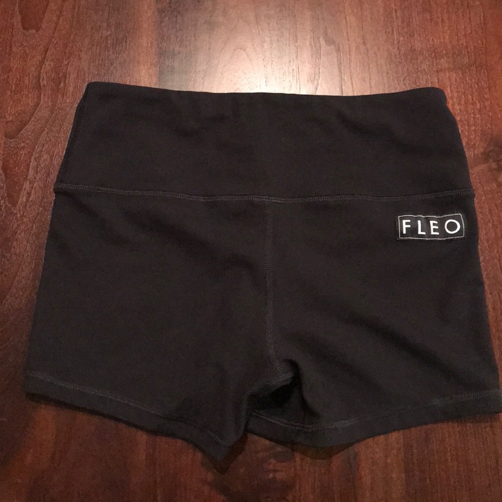 SOLD** Fleo Black Shorts - Medium
